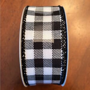 Wired ribbon 6 roll available 1 1/2 in x 30  or 2 for $7